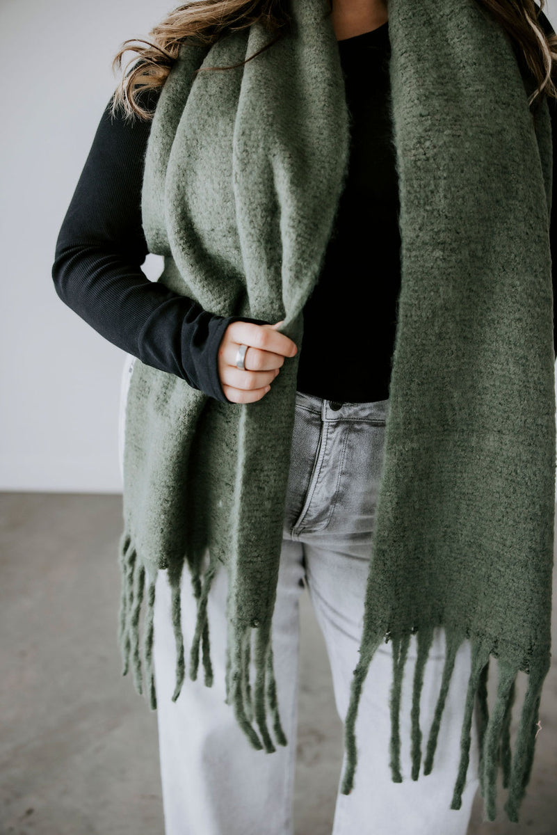 Braided Tassel Scarf – Lauriebelles