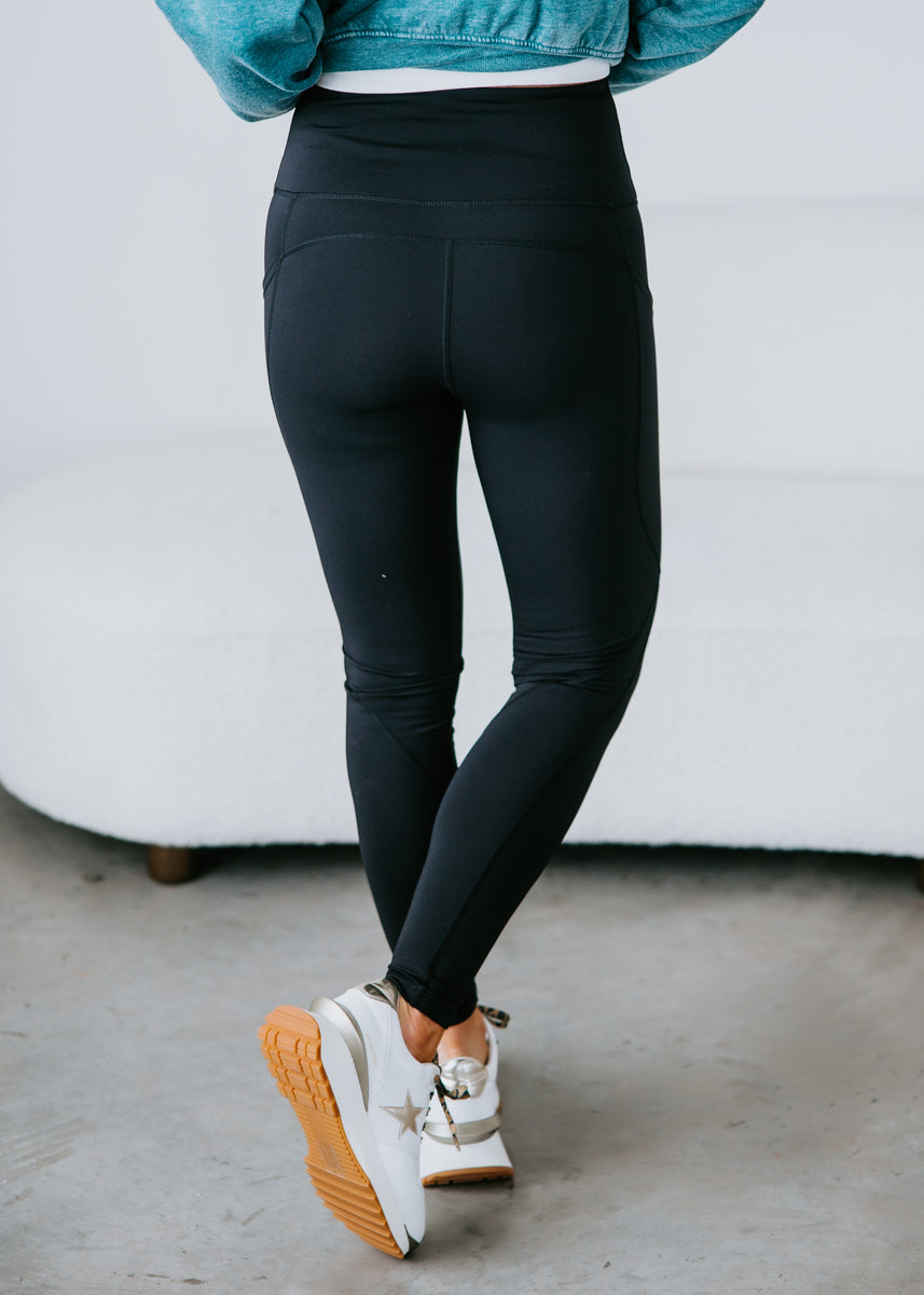 Lululemon Black Size 8 Leggings - $75 - From Brittany