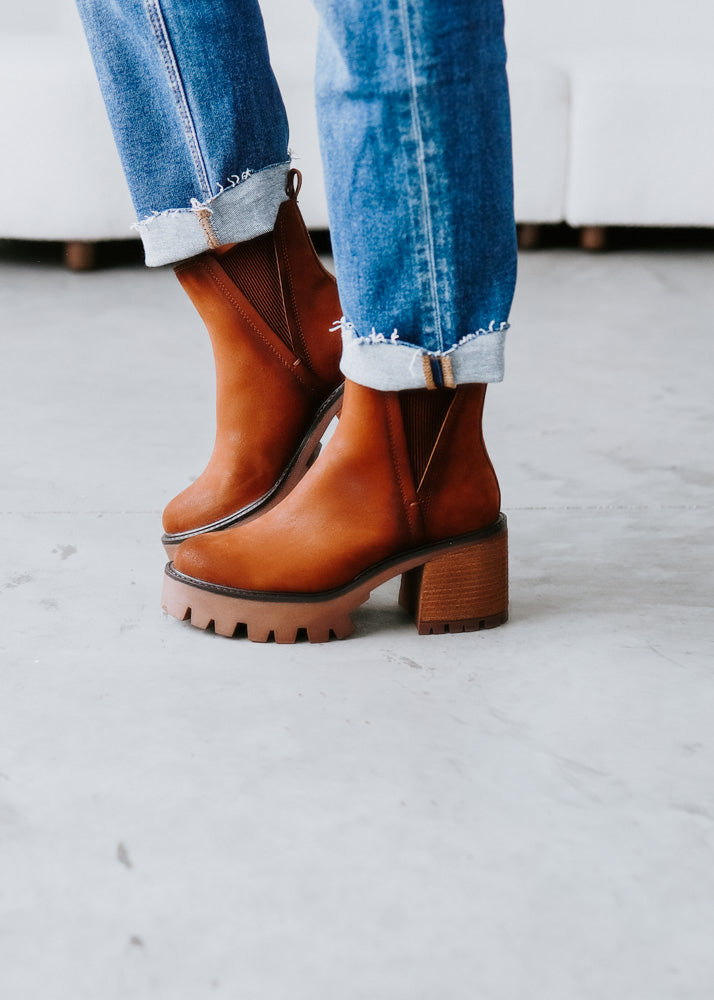 Rusty Chelsea Boot â Lauriebelles