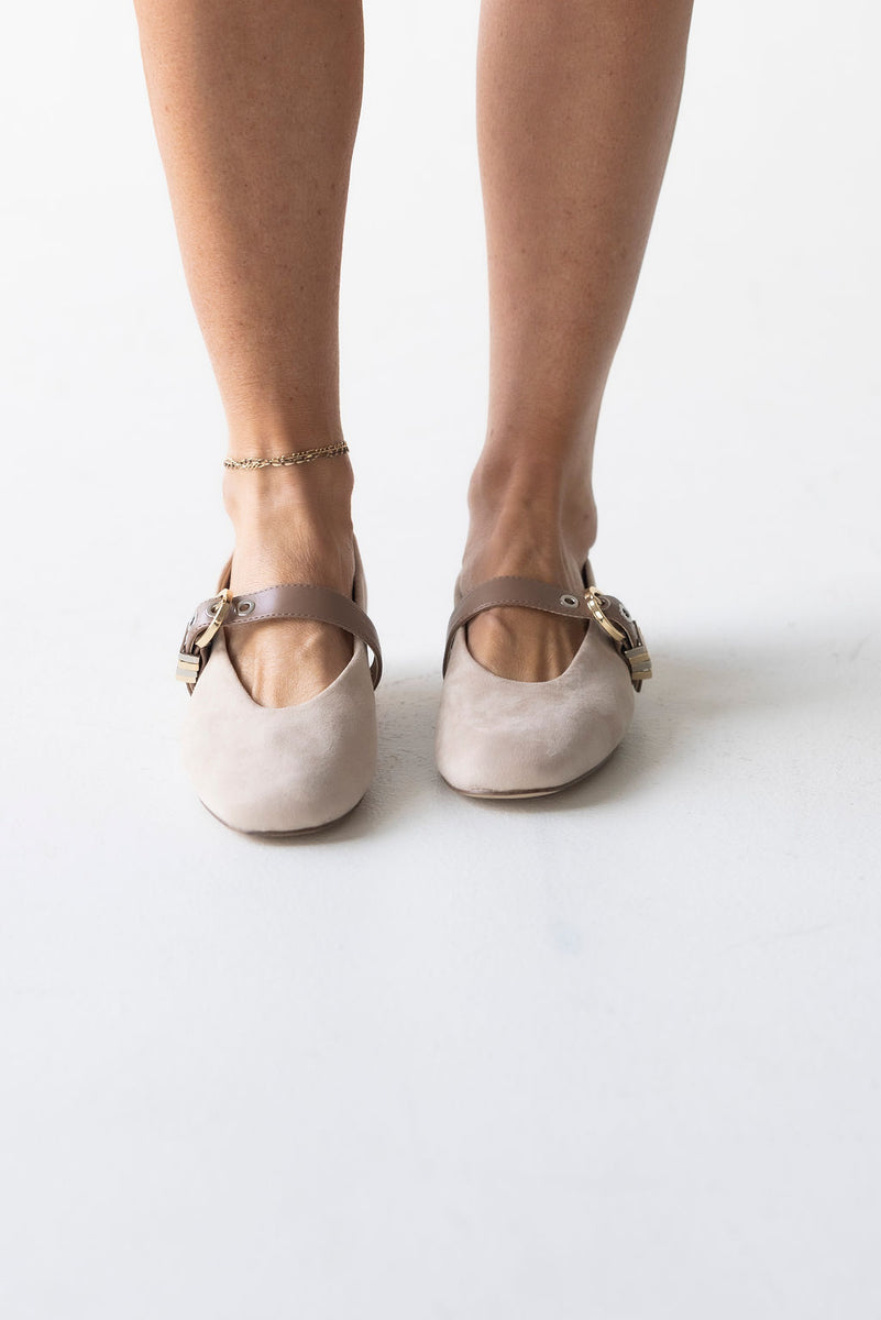 (取寄) スティーブマデン レディース ルシア Steve Madden women Lucia Taupe Suede Steve Madden Lucia Mary Jane Flat – Lauriebelles