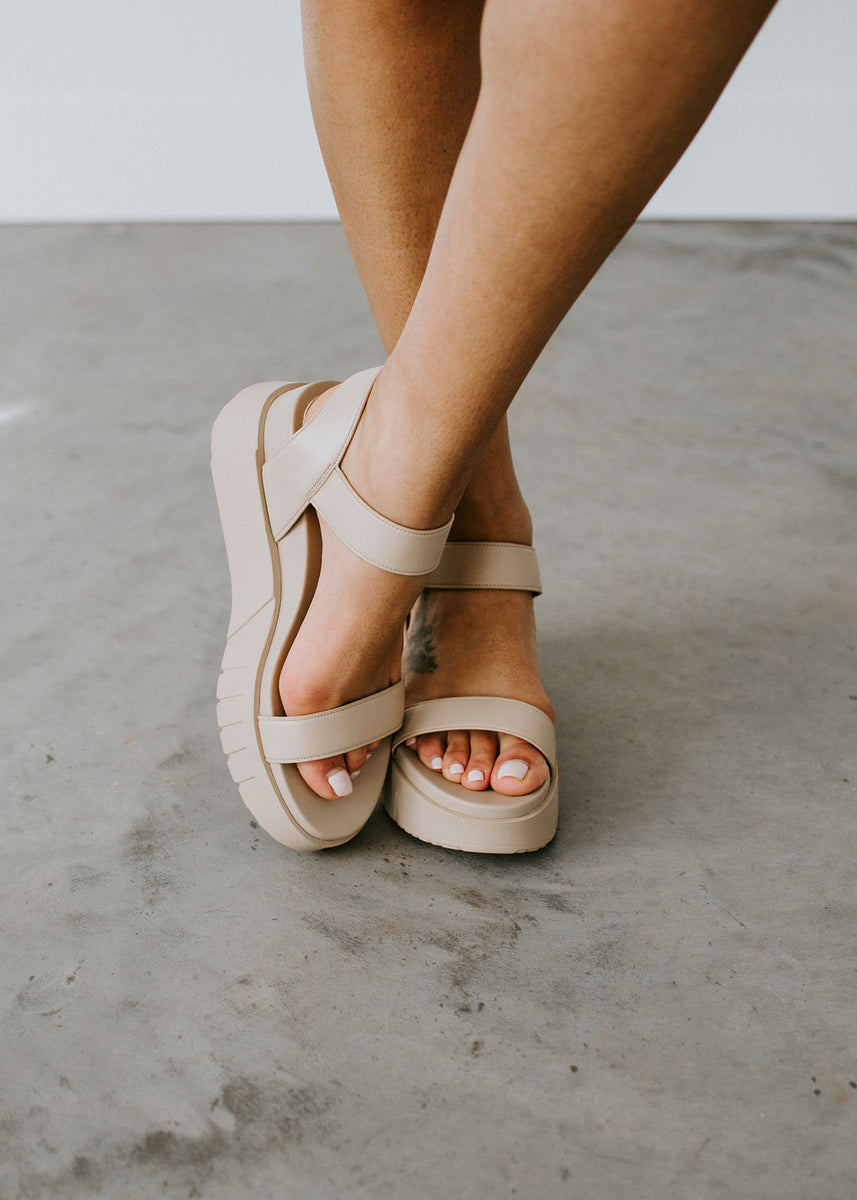 Steve Madden Pastry Sandal Lauriebelles