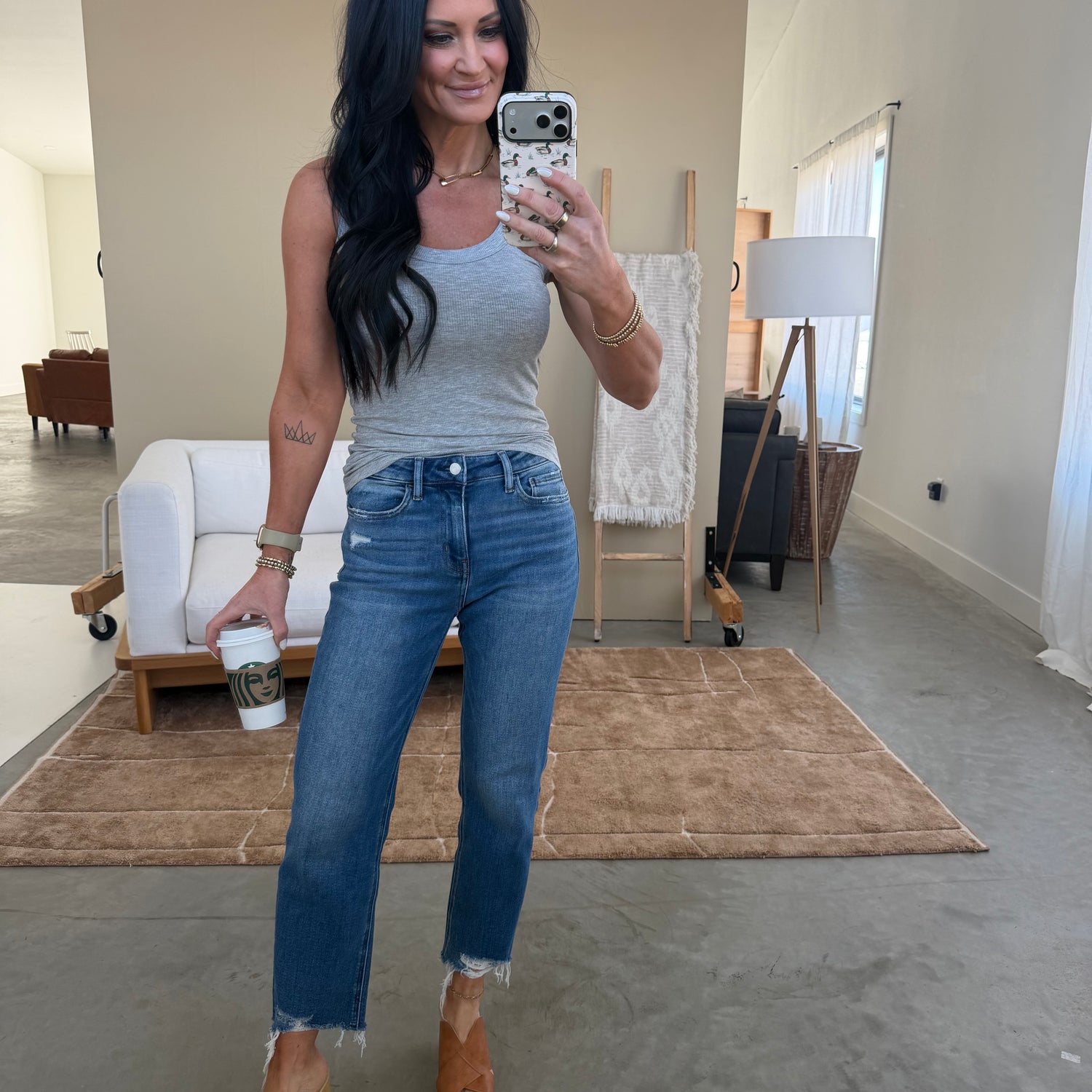 Esther Lovervet Cropped Straight Jean