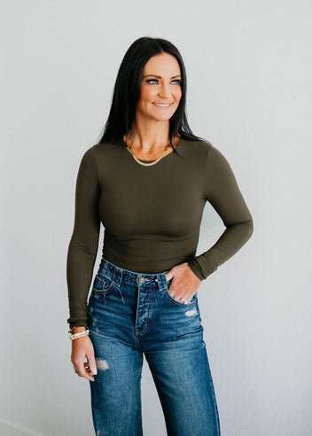 Stevie Crew Neck Seamless Top by Lily & Lottie