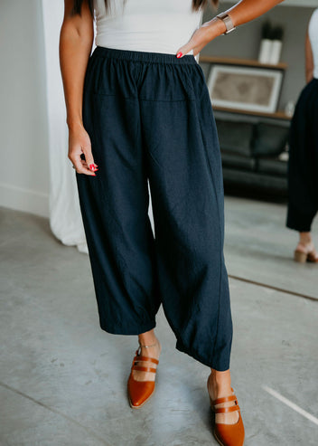 Sammie Pleated Pants