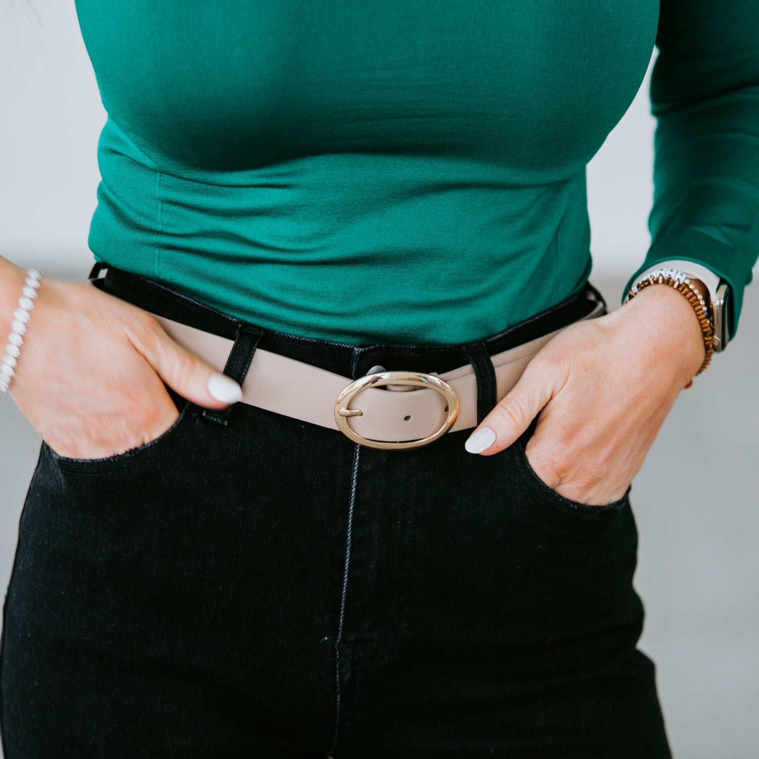 Effortless Detail Oval Belt