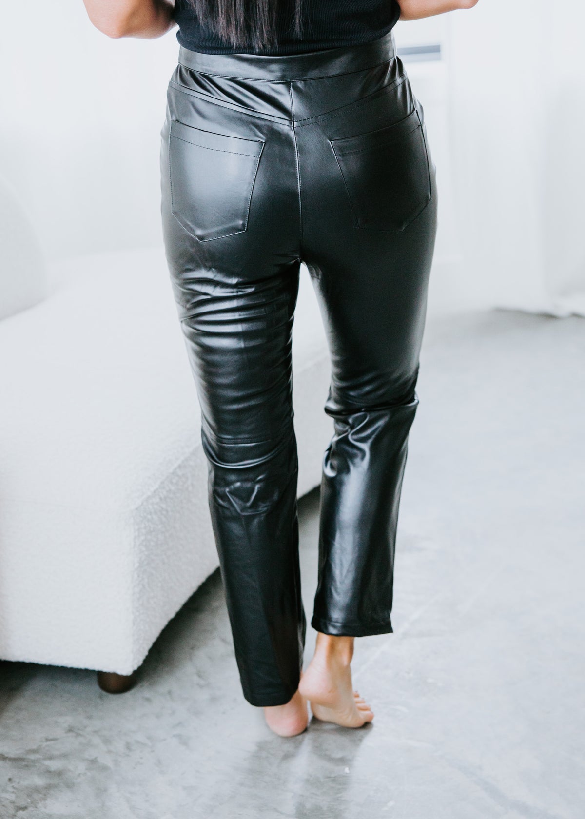 Patent Leather Pants (FTCTFT-FUSOP-N0000-BLACK)