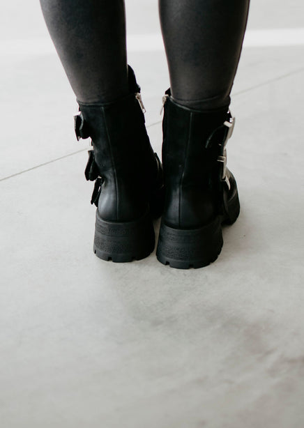 Steve Madden Roland Lug Boot