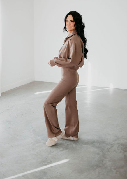 Amberly Brushed Straight Pant