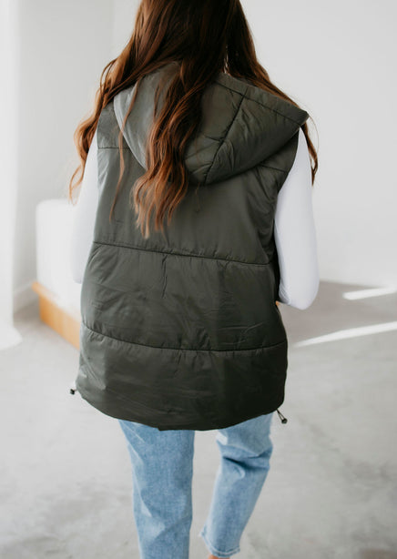 Caleb Hooded Puffer Vest