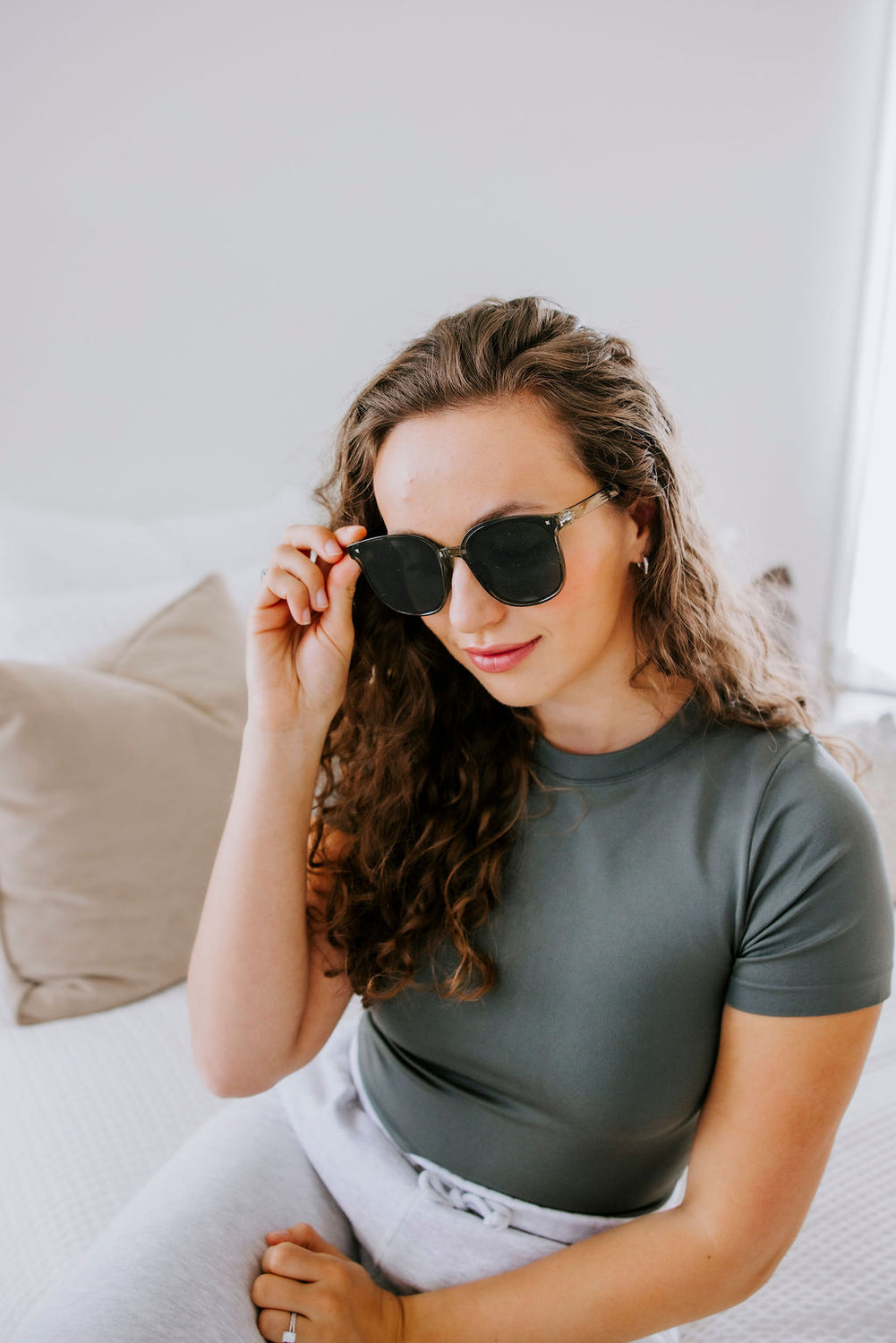 Dezi Oversized Retro Sunglasses