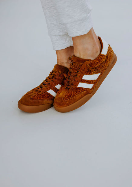 Steve Madden Verdict Sneaker product view