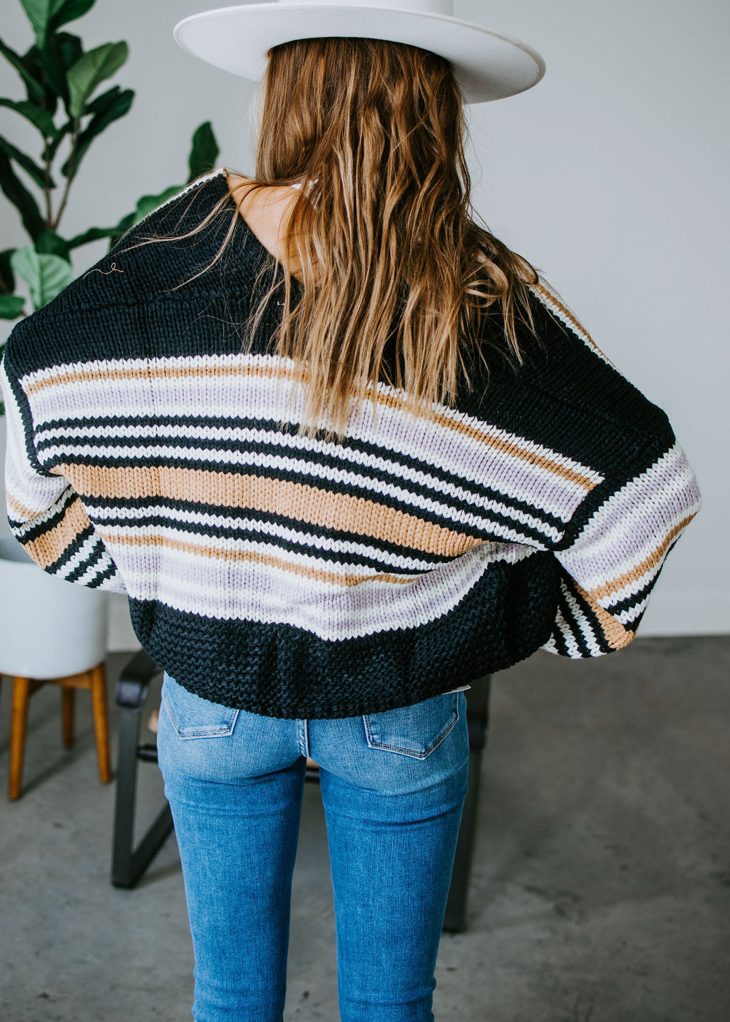 Daya Knit Cardigan