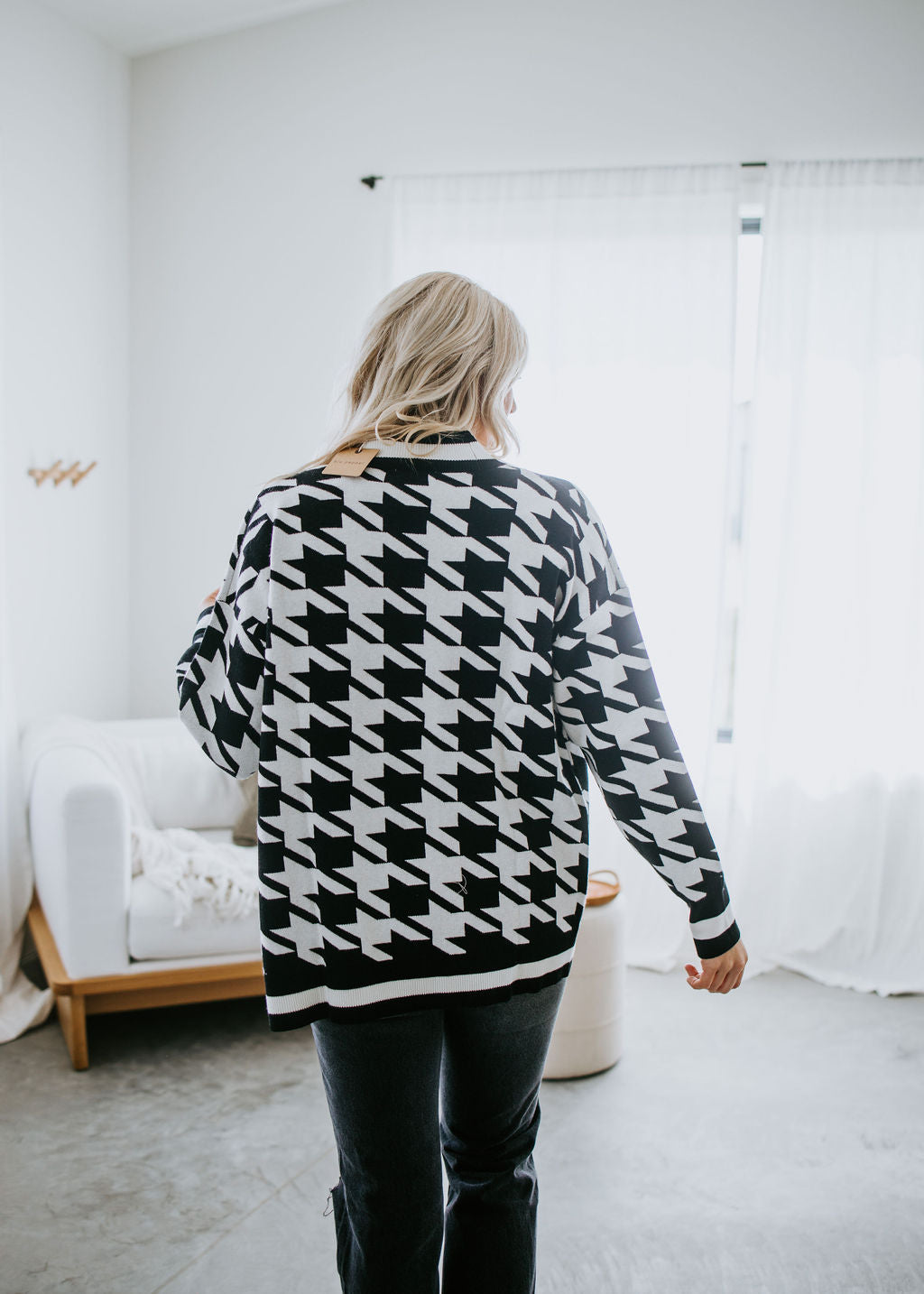 Brynn Houndstooth Knit Cardigan