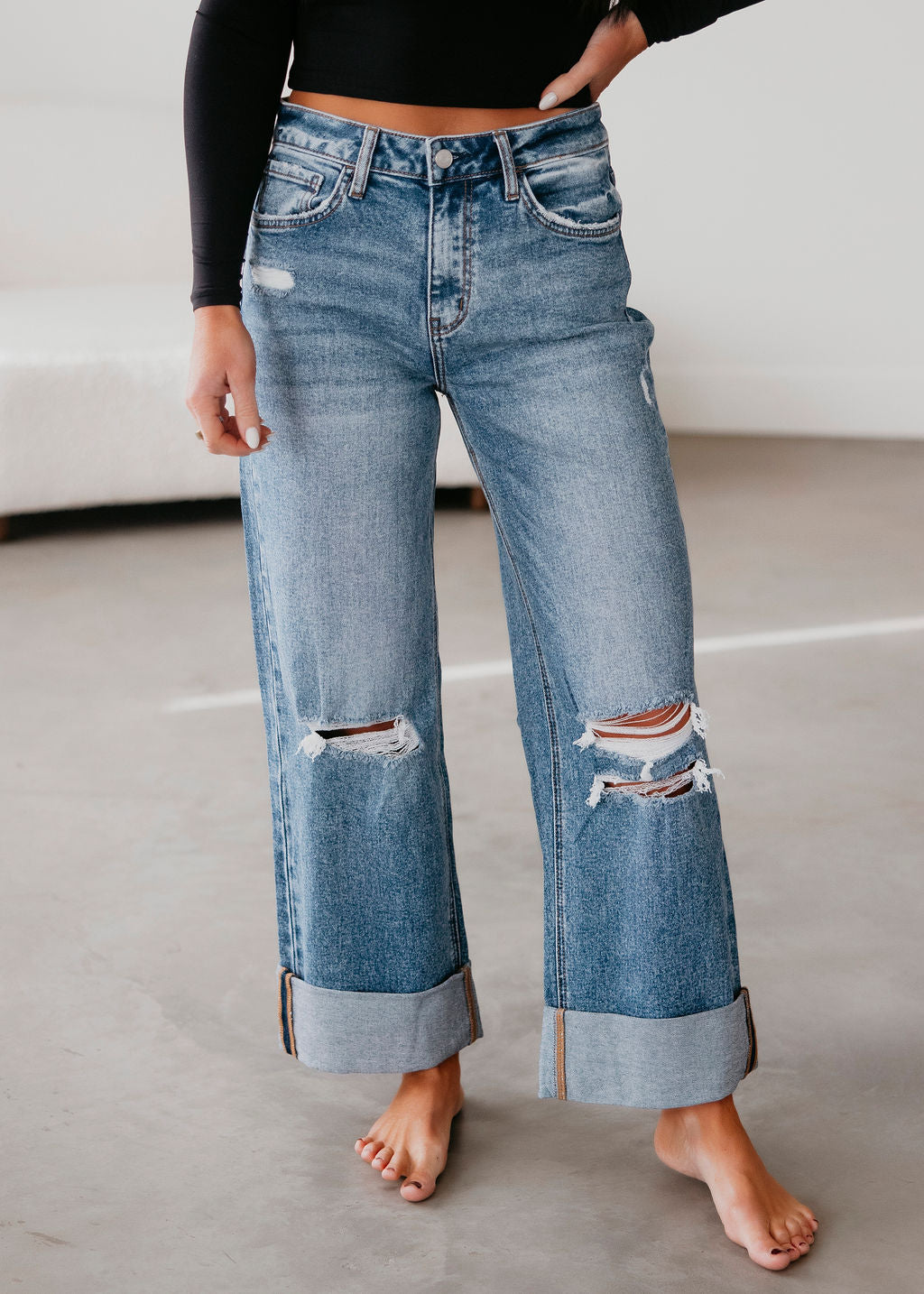 Rosy Lovervet Cuffed Jean