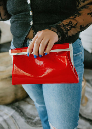 Shellie Patent Clutch