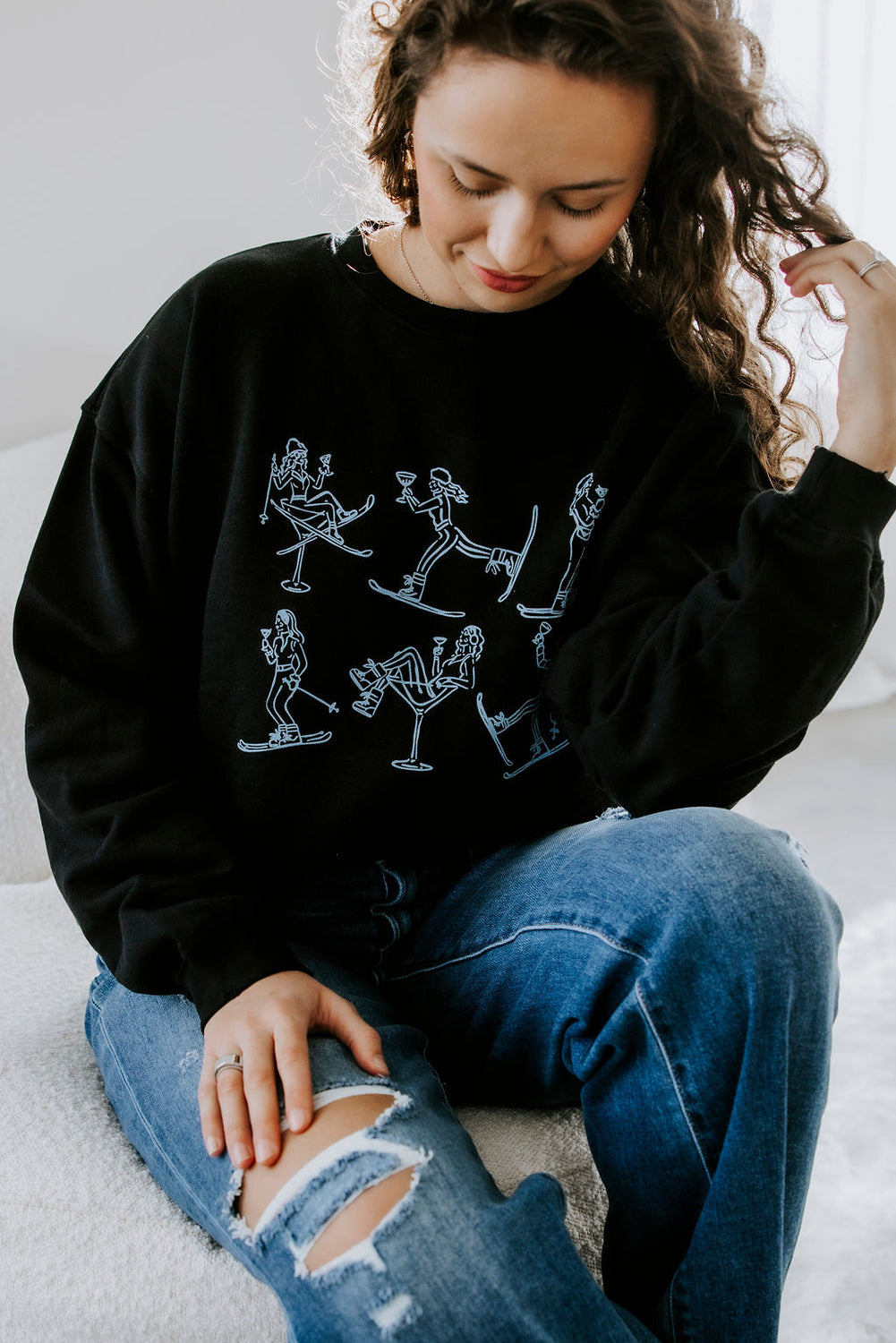 Ski Sippin Sisters Graphic Crew