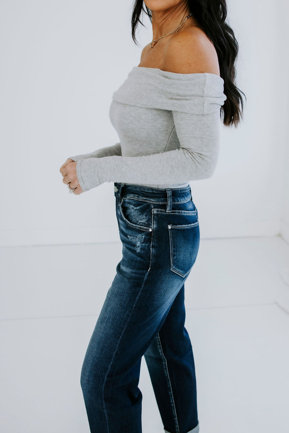 Mellorie Off-Shoulder Bodysuit