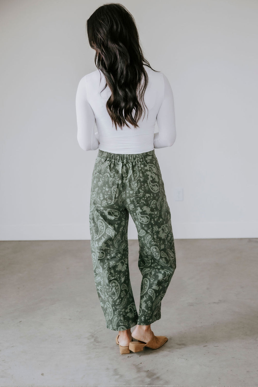 Jenie Paisley Print Barrel Jeans