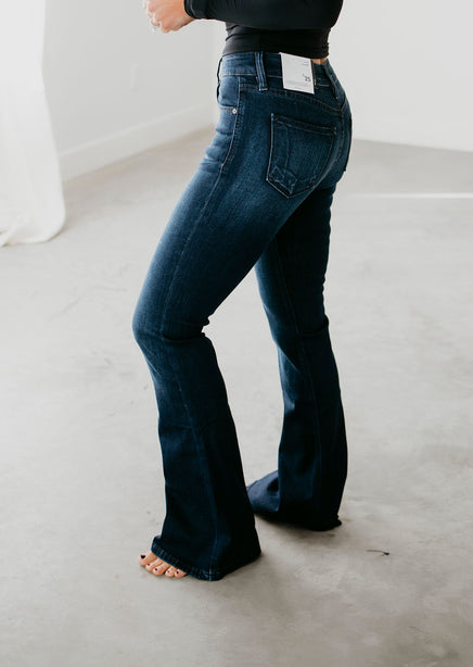 Raelyn Flare KanCan Jean