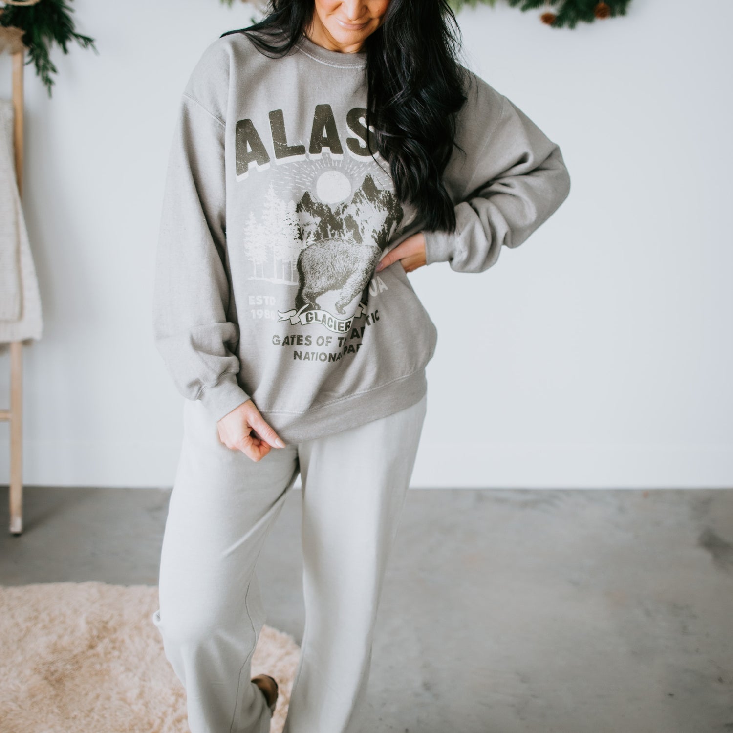 Alaska Graphic Sweatshirt