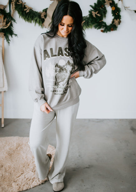 Alaska Graphic Sweatshirt