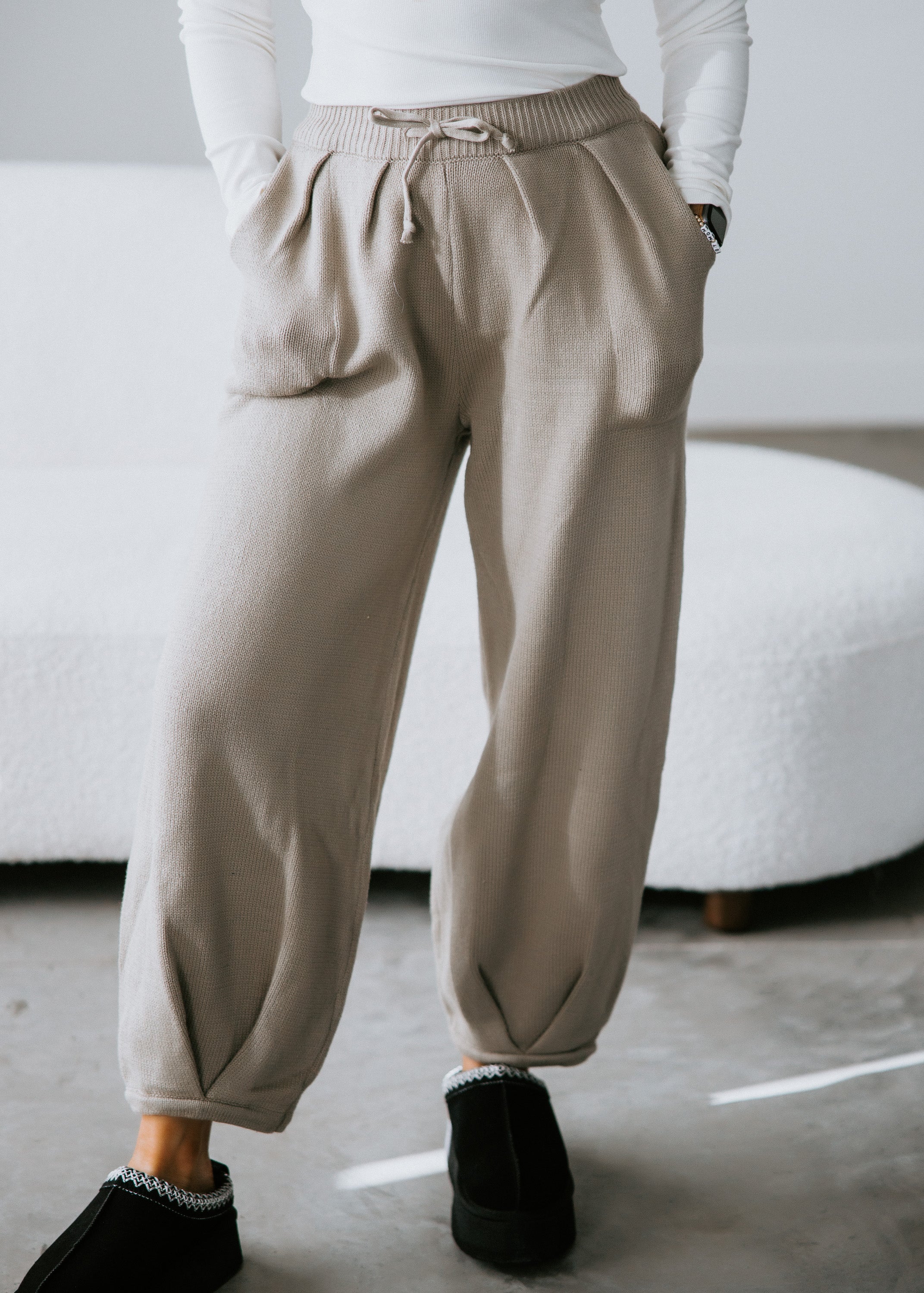 image of Oliver Pleated Knit Pants