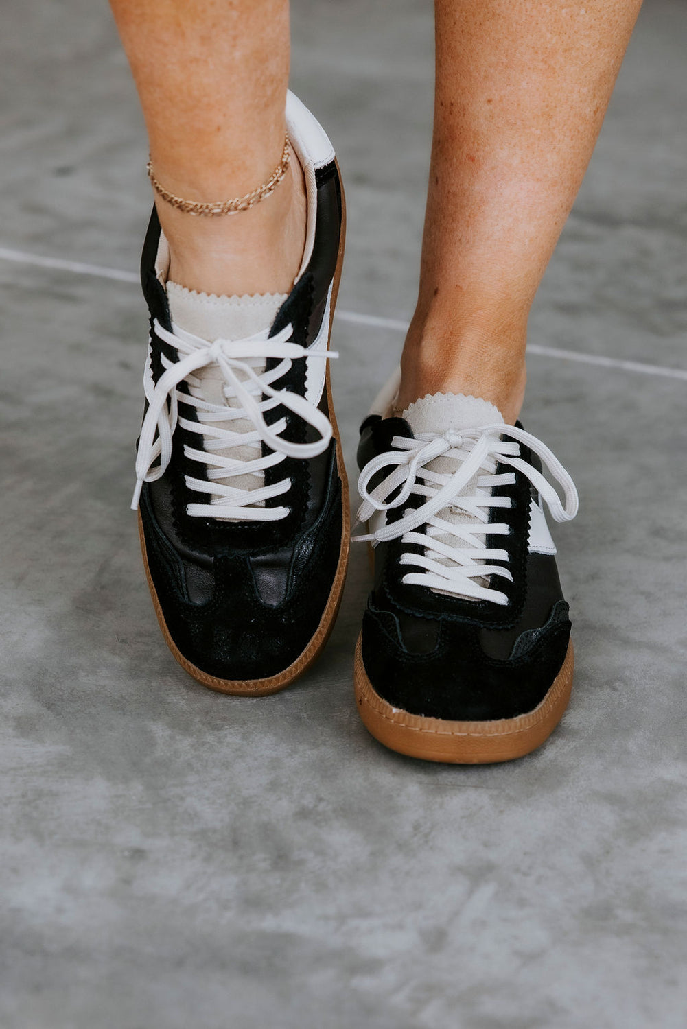 Dolce Vita Notice Sneakers