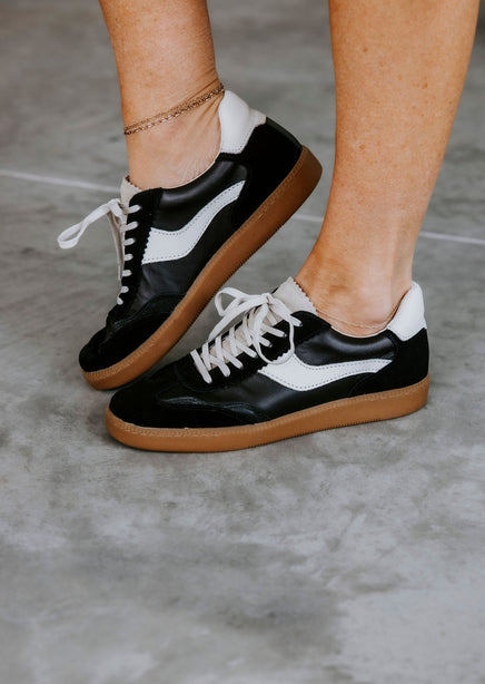 Dolce Vita Notice Sneakers product view