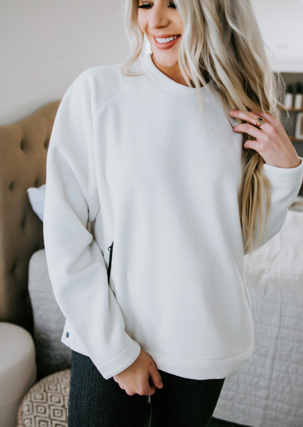 Shae Fleece Pullover