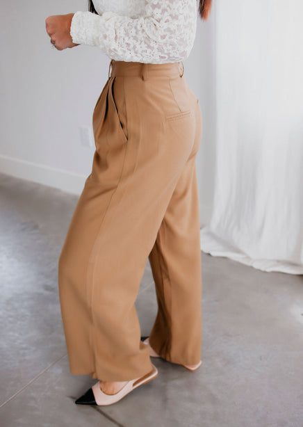 Kelsea Pleated Trousers