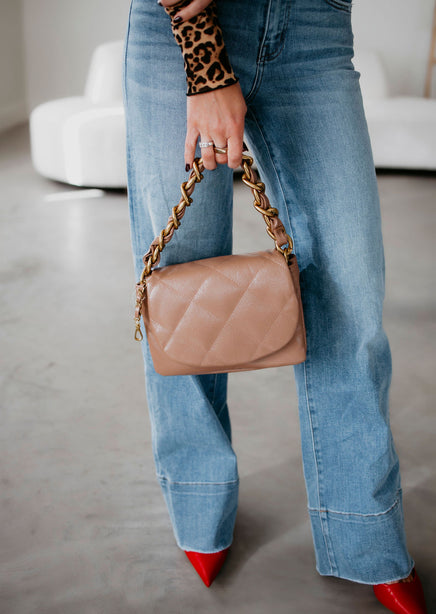 Auerlie Quilted Shoulder Bag