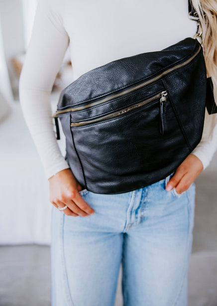 Mel Crossbody Bag product view