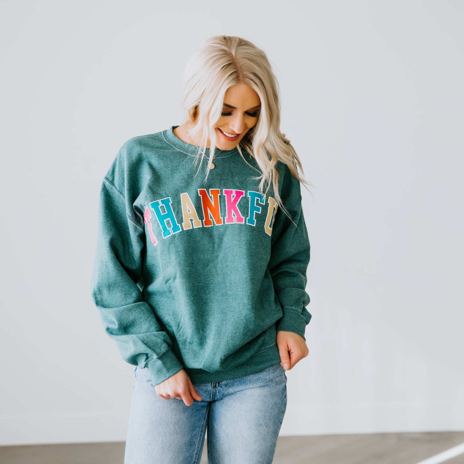 Thankful Graphic Sweatshirt