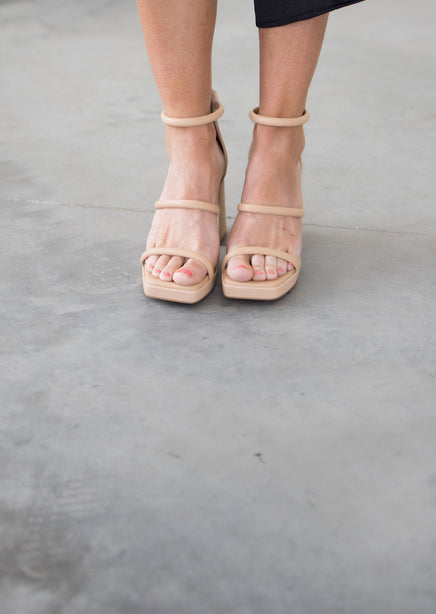 Aisa Platform Heels