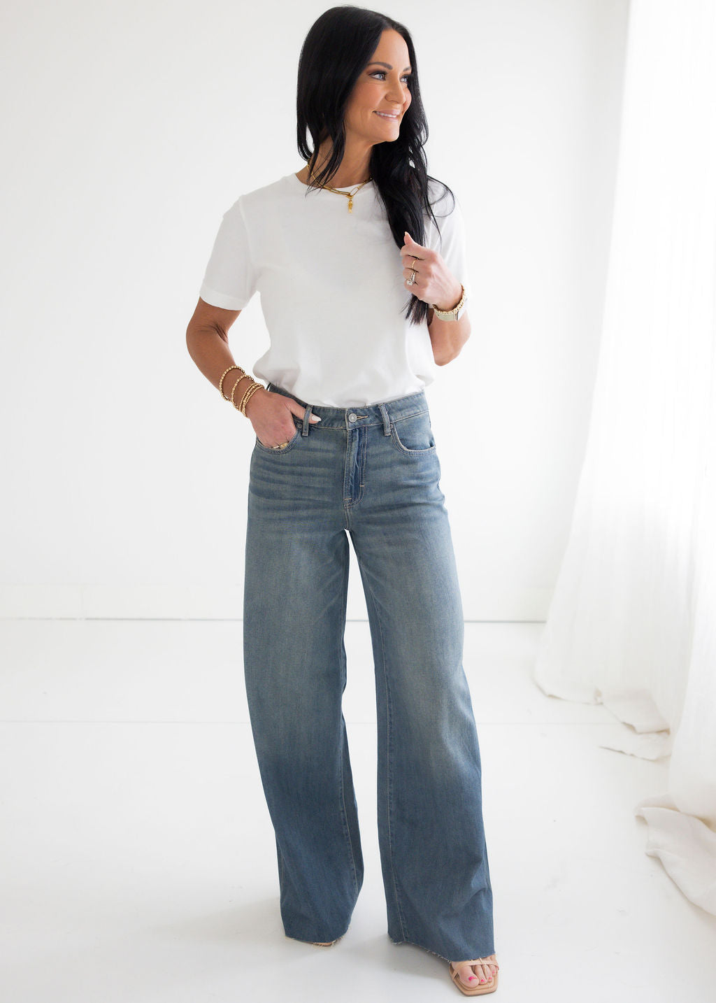 Venita Hidden Wide Leg Jeans
