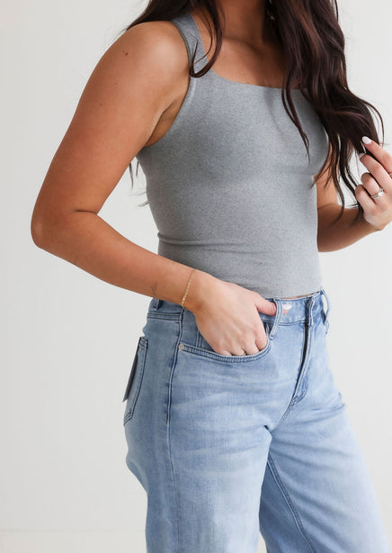 So Simple Seamless Tank product view