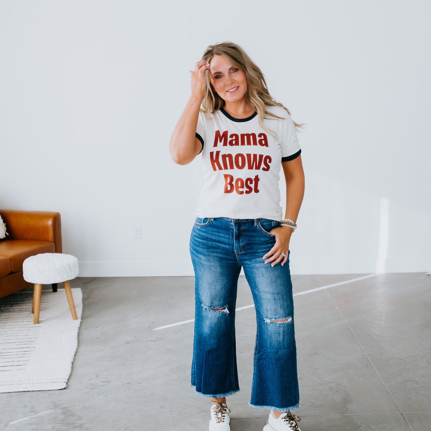 Mama Knows Best Tee