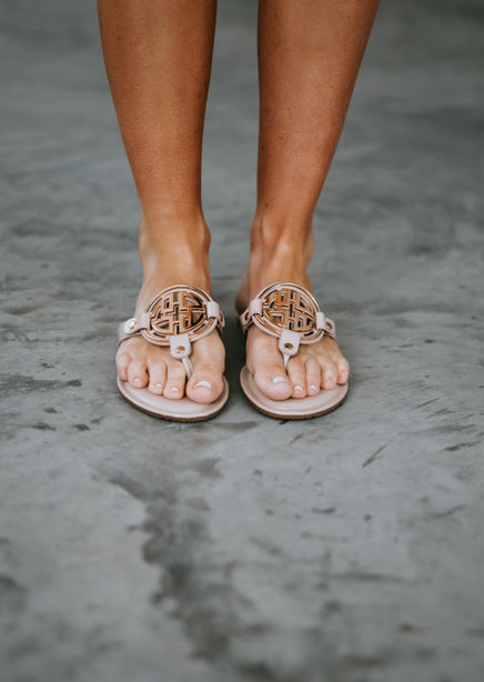 Lumi Flat Sandals