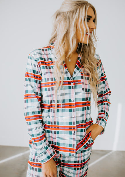 Tis the Season Plaid Pajama Set