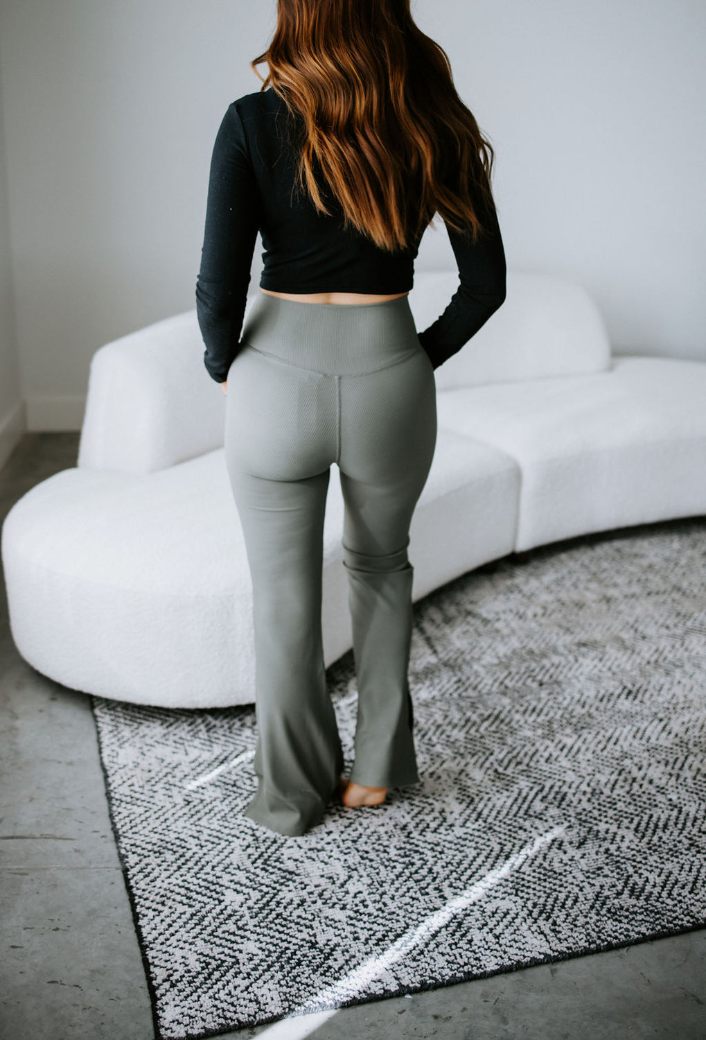 Mae Crossover Ribbed Flare Legging