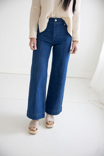 Quinton Mica Wide Leg Jean
