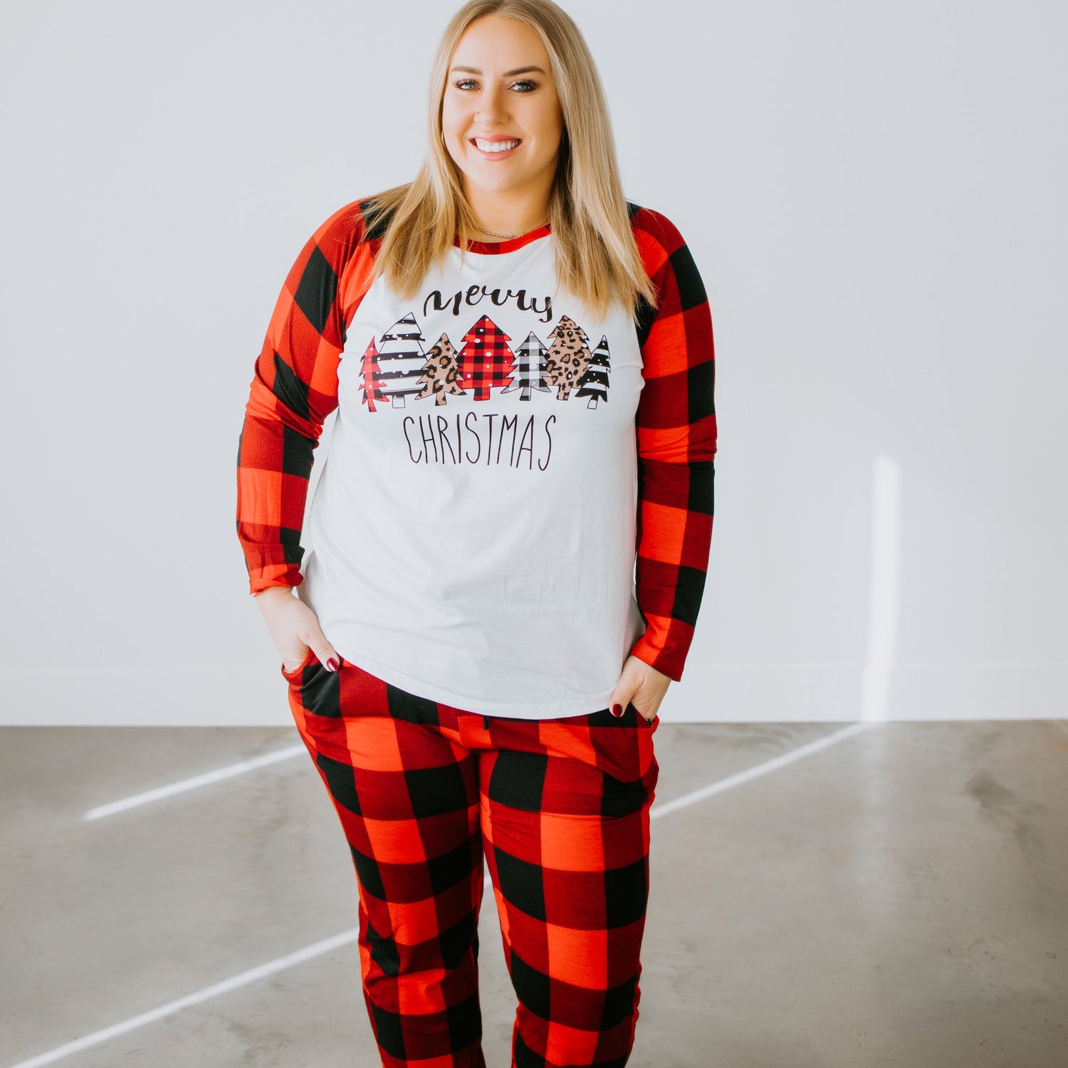 Curvy Merry Christmas Plaid Pajama Set