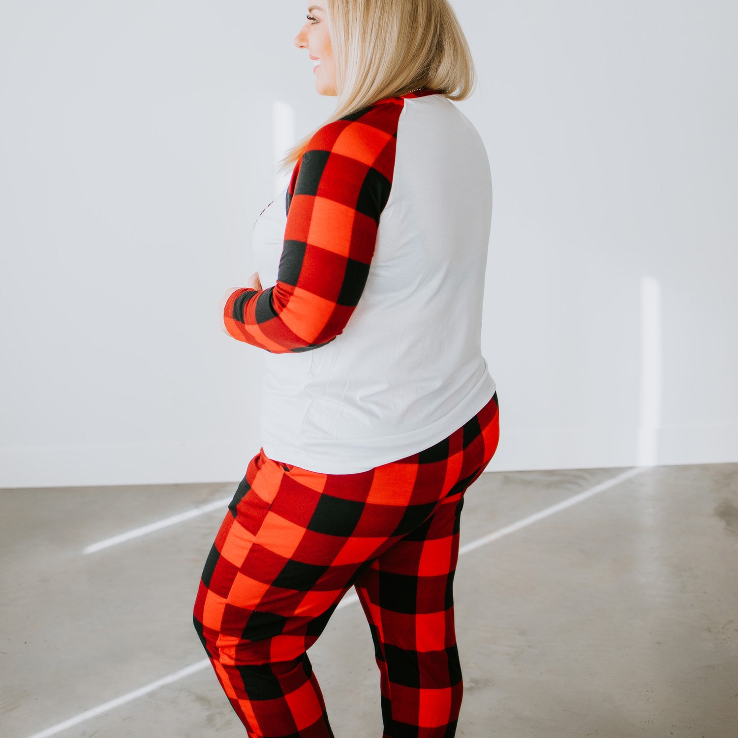 Curvy Merry Christmas Plaid Pajama Set