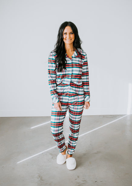 Tis the Season Plaid Pajama Set