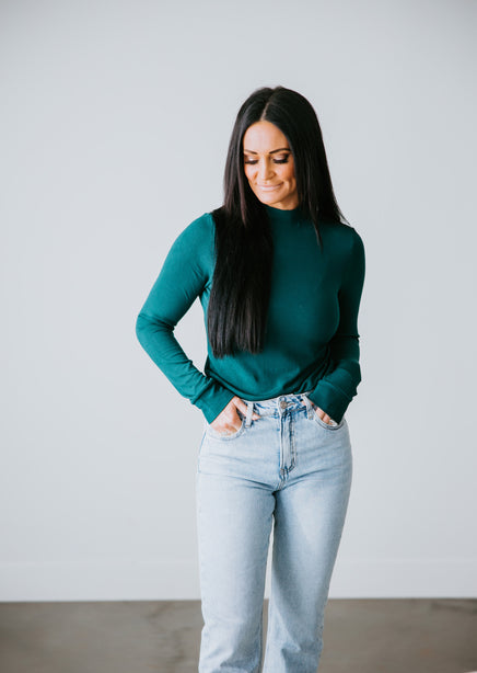 Liz Mock Neck Top