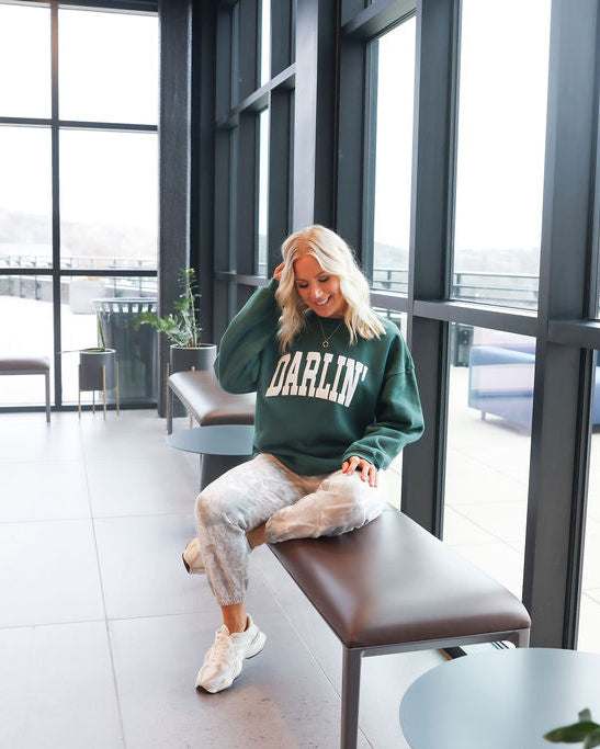 Darlin' Graphic Crew