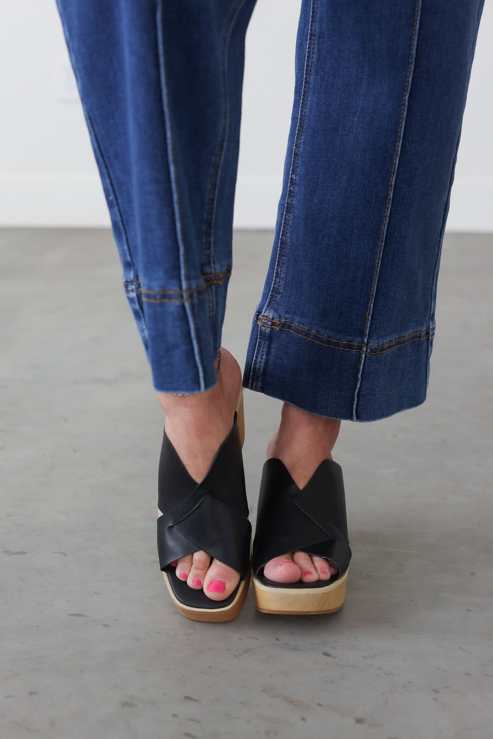 Presley Wood Heel
