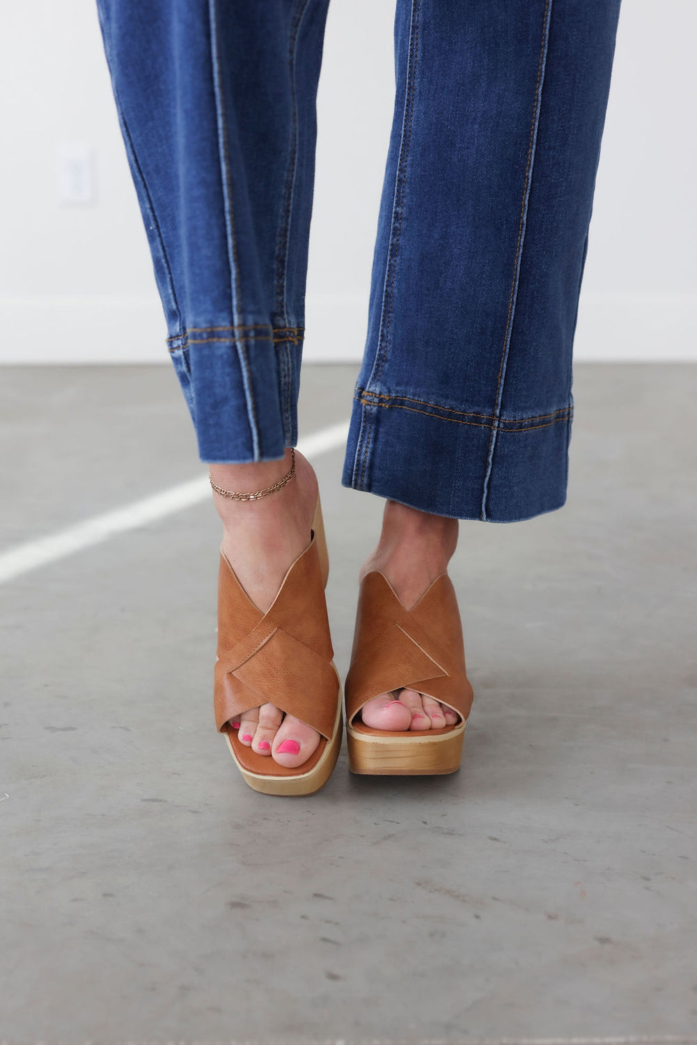 Presley Wood Heel