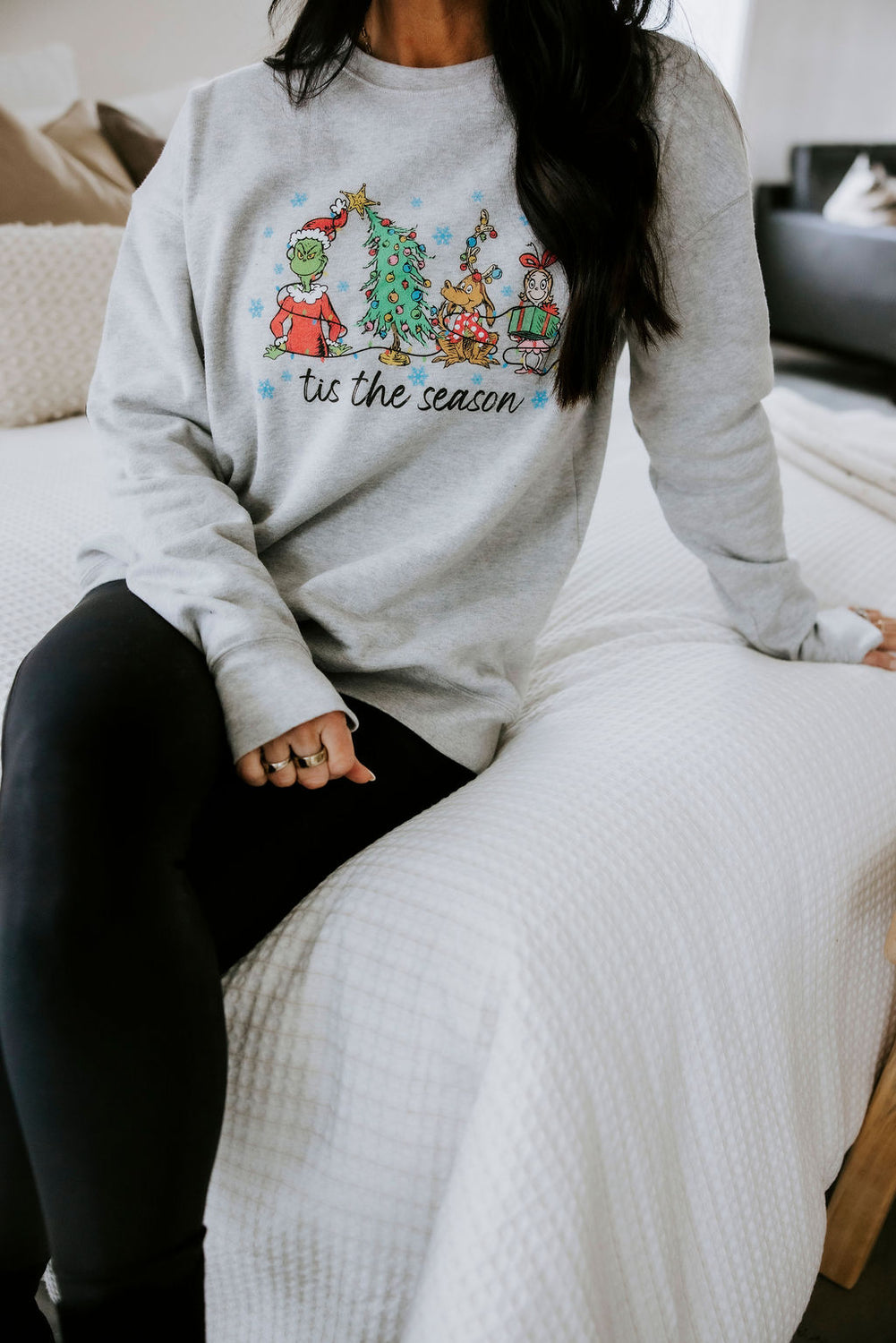 Tis The Season Grinch Graphic Crew