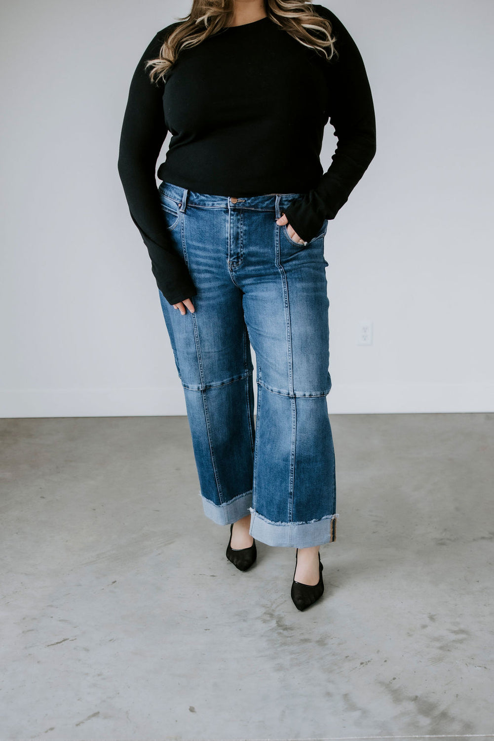 Layton Risen Cropped Wide Leg Jeans